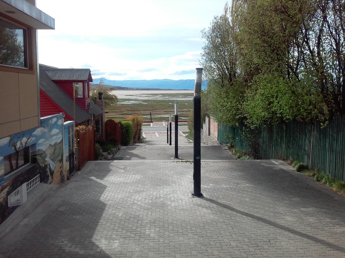Salamandra Apartamentos El Calafate Esterno foto