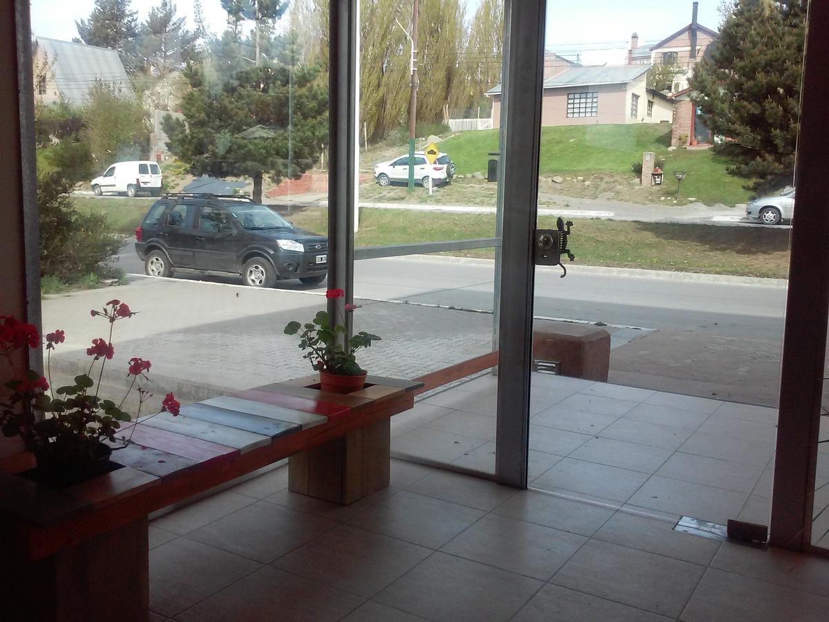 Salamandra Apartamentos El Calafate Esterno foto