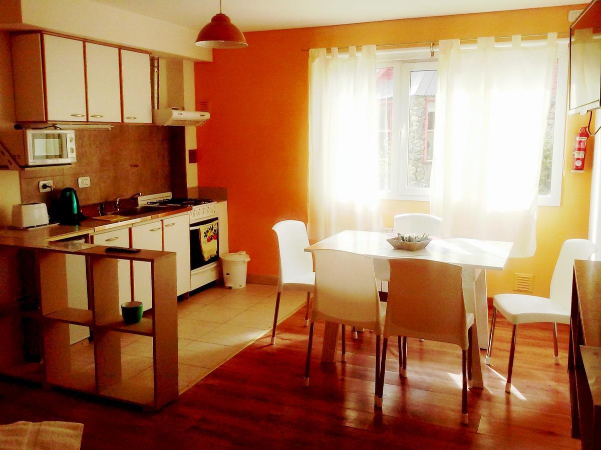 Salamandra Apartamentos El Calafate Esterno foto