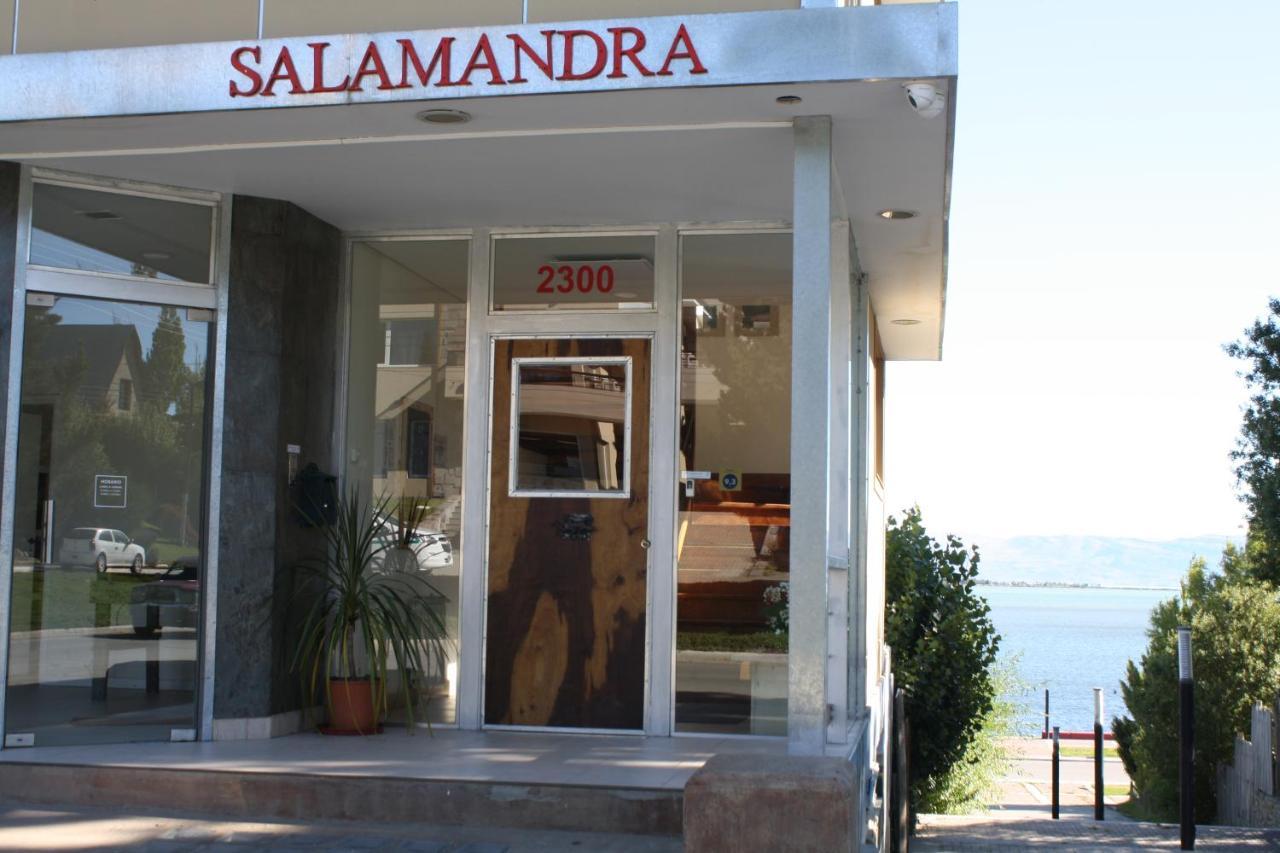 Salamandra Apartamentos El Calafate Esterno foto