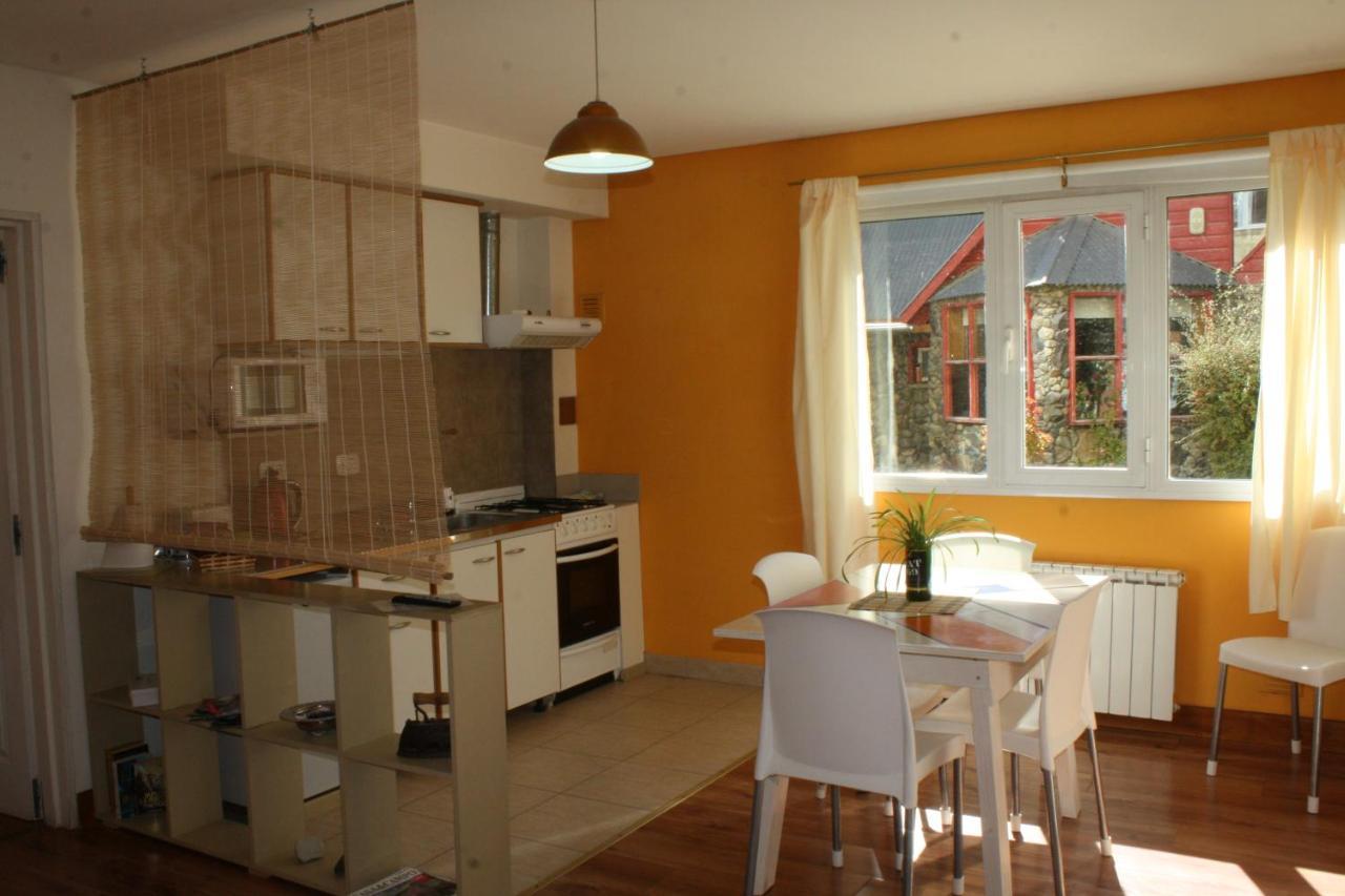 Salamandra Apartamentos El Calafate Esterno foto