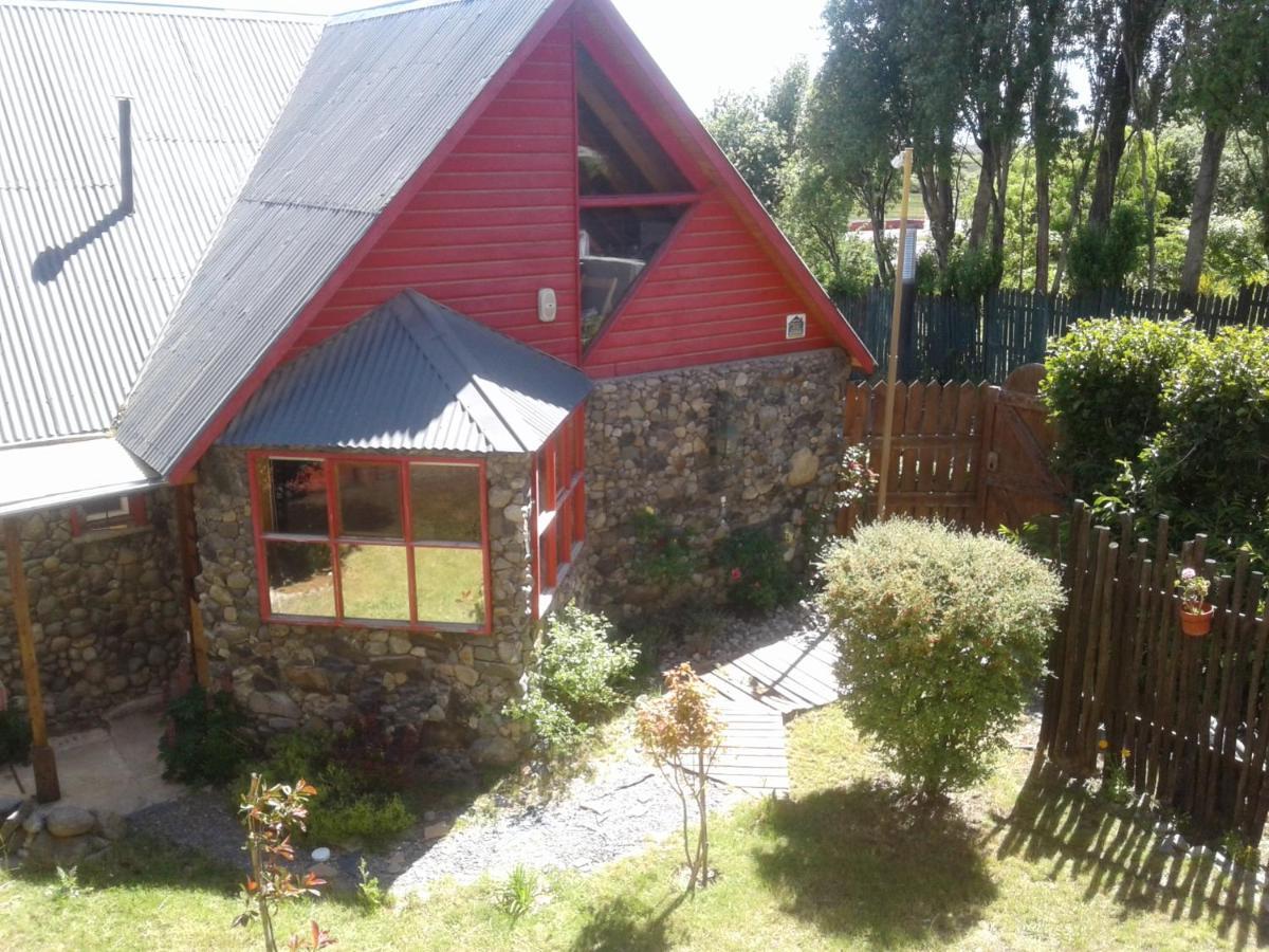Salamandra Apartamentos El Calafate Esterno foto